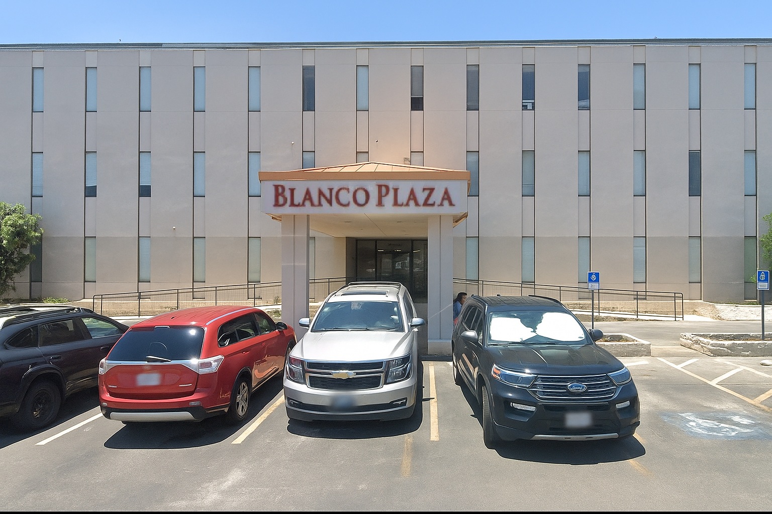 Dr. Alan Layton, DDS